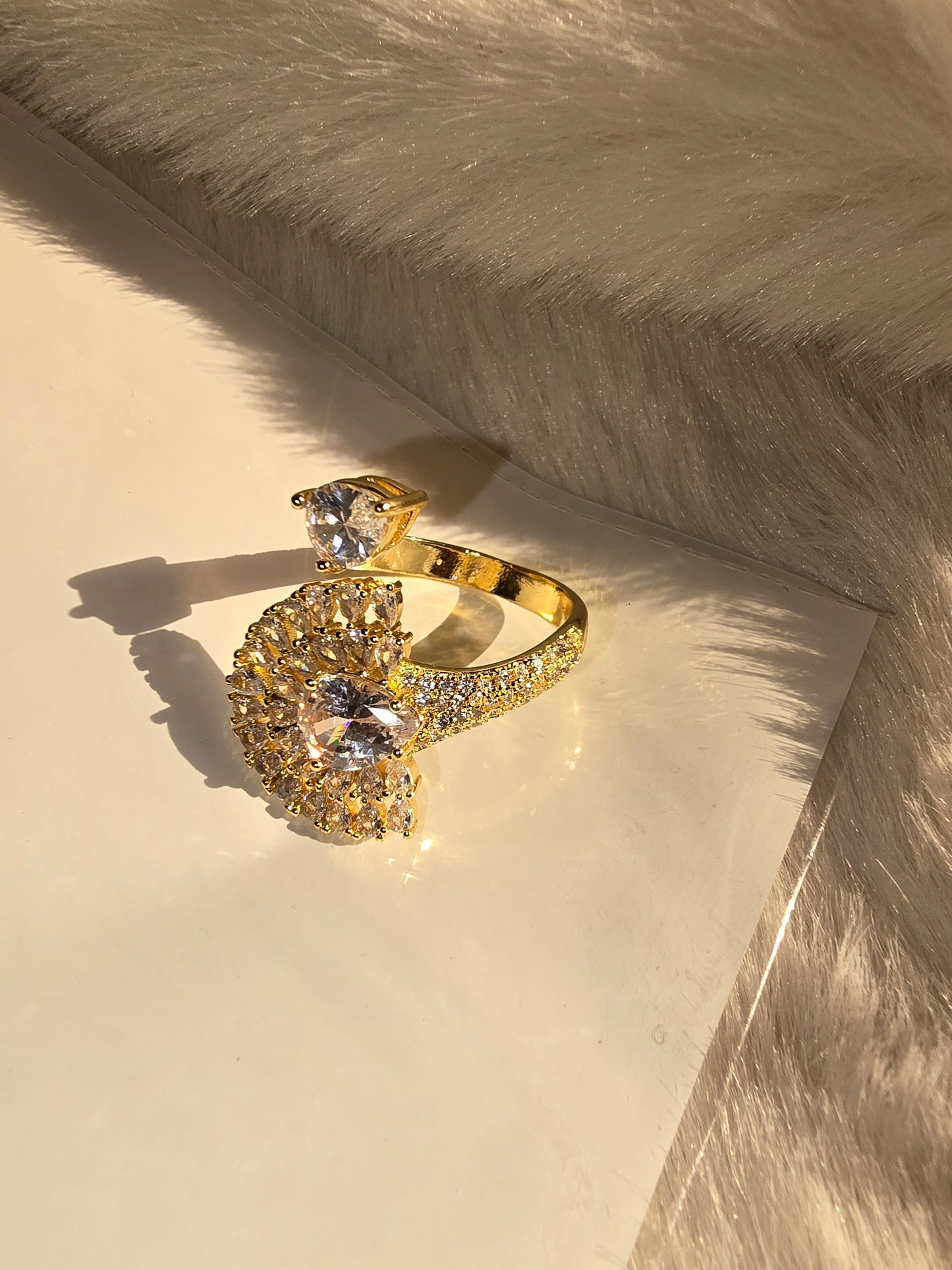 Antitarnish Aura Fan Ring
