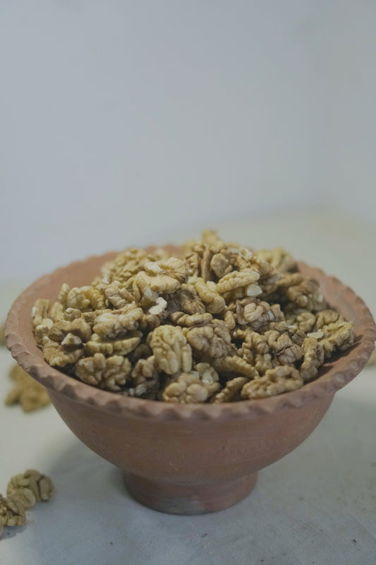 Walnut kernels