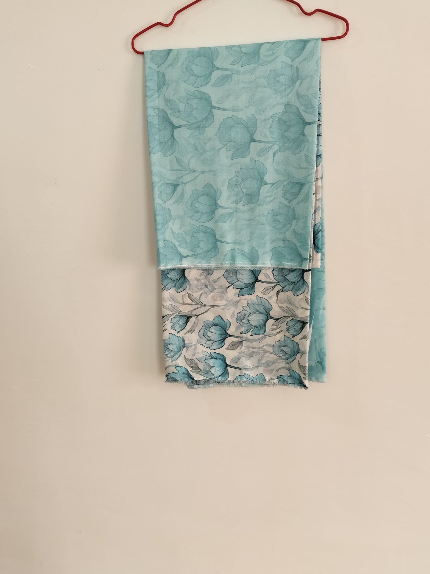 Aqua Bloom Floral 2 pc Suit Set..