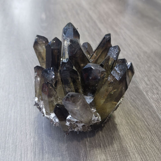 Tea Crystal Cluster Landscape Ornament – Artistic Handicraft Gift