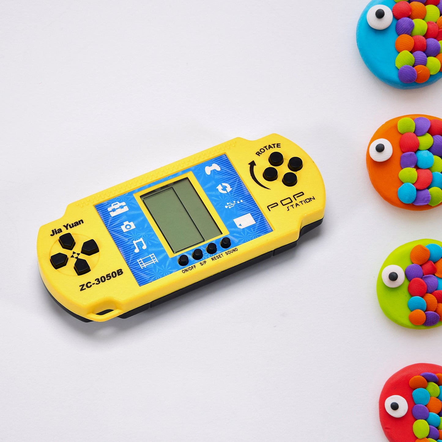 4460 Handheld Video Game Pop Station Pocket Game Toy.