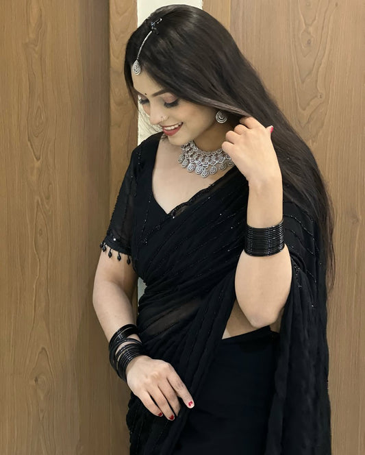 Elegant Georgette Saree with Khatli Handwork – A Celebrity-Style Look You’ll Love