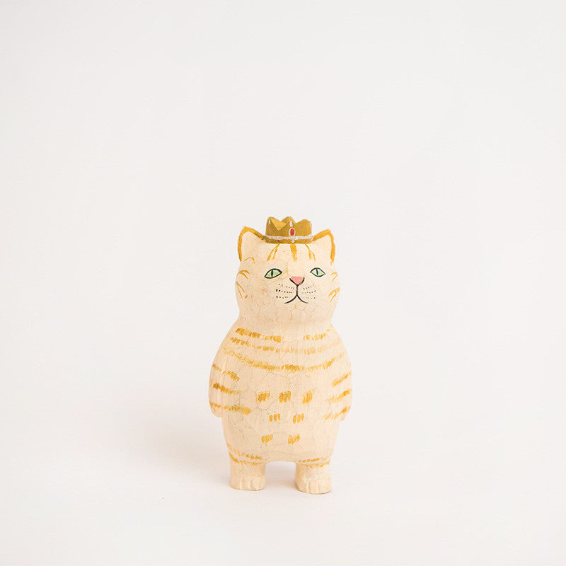 Hand-Carved Kitten Ornament – Handmade Decorative Home Showpiece