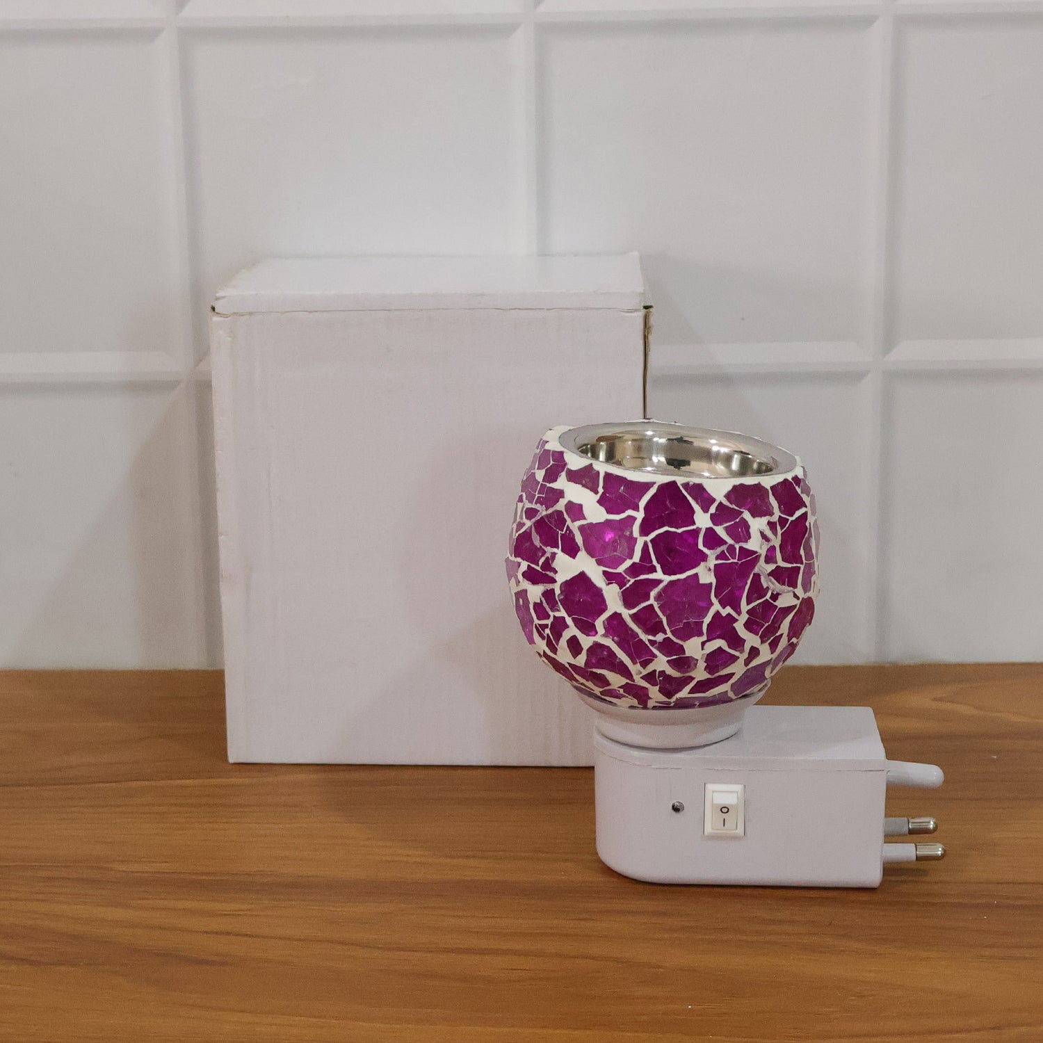 Premium Plug-in Mosaic Glass Aroma Diffuser  Night Lamp (1 Pc)