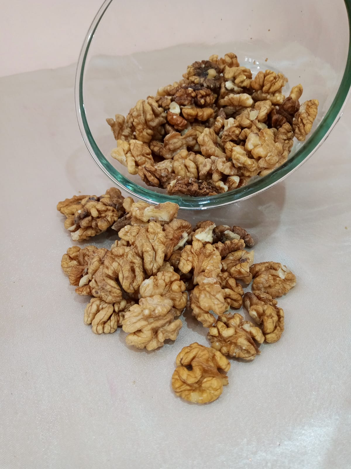 Premium Kashmiri walnut kernals