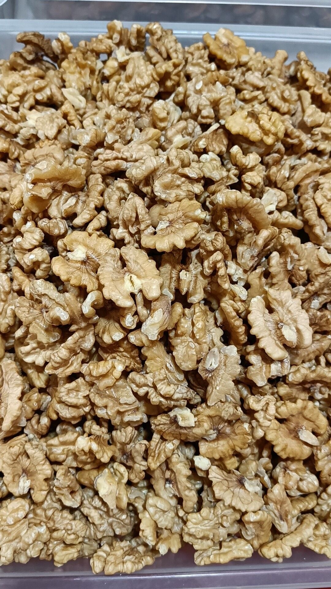 Premium Walnut Giri (Akhrot Kernels) | Fresh, Crunchy & Naturally Nutritious