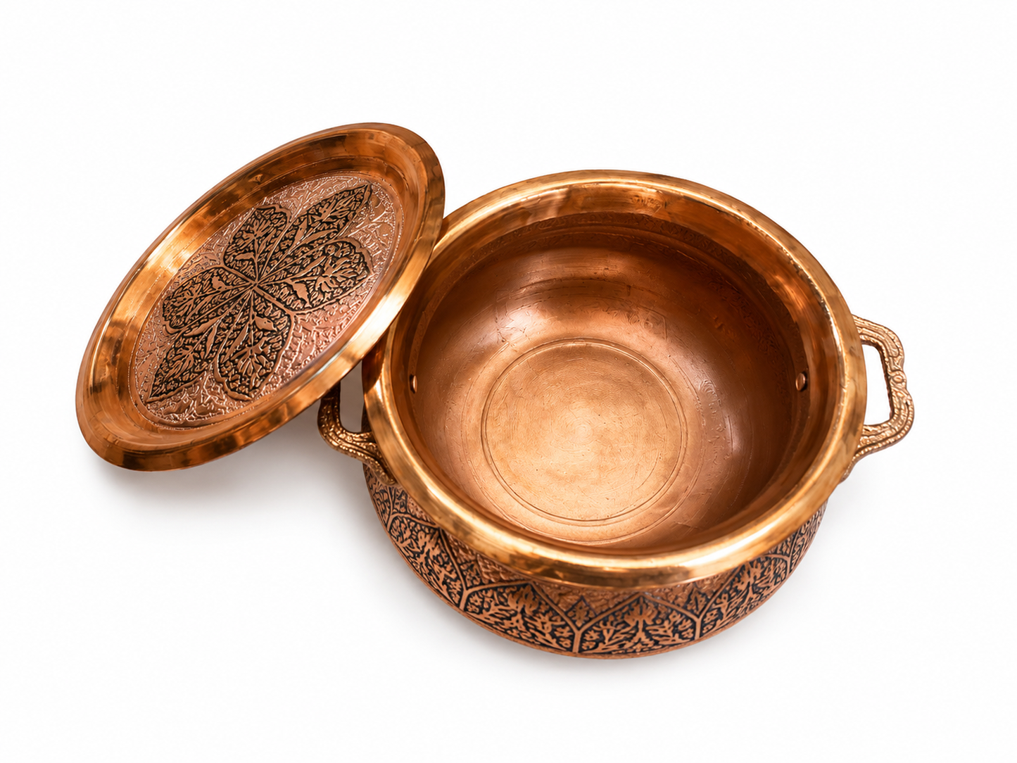 Nakchdaar copper handi with installed black ink(sawaad).