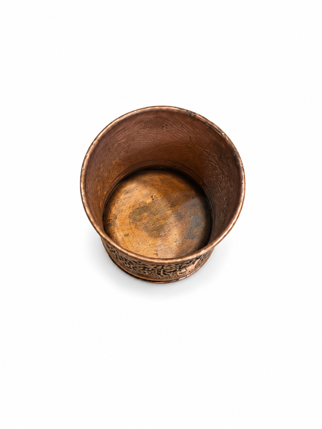Nakchdaar glasses 6 peices made up of copper with installed speacial black ink called sawaad.
