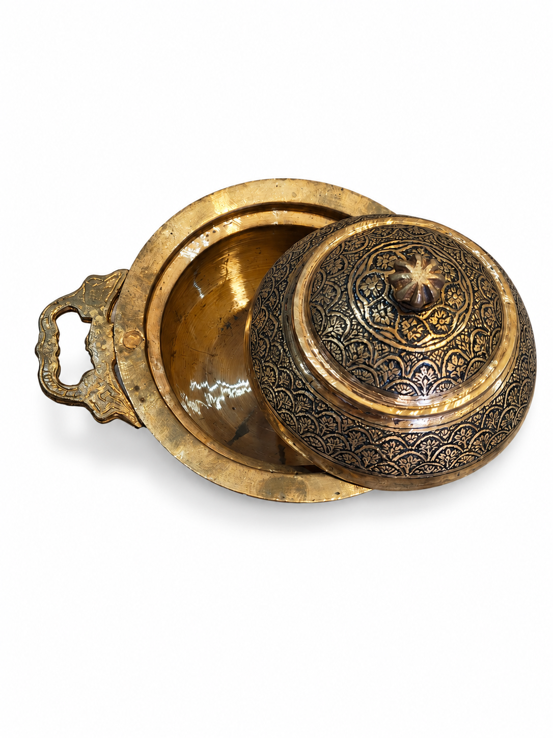 Nakchdaar copper traditional serving bowl with installed black ink called sawaad