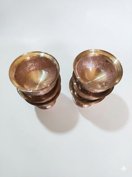 Nakchdaar copper bowls with a beautiful design comes in a set of 6 peices
