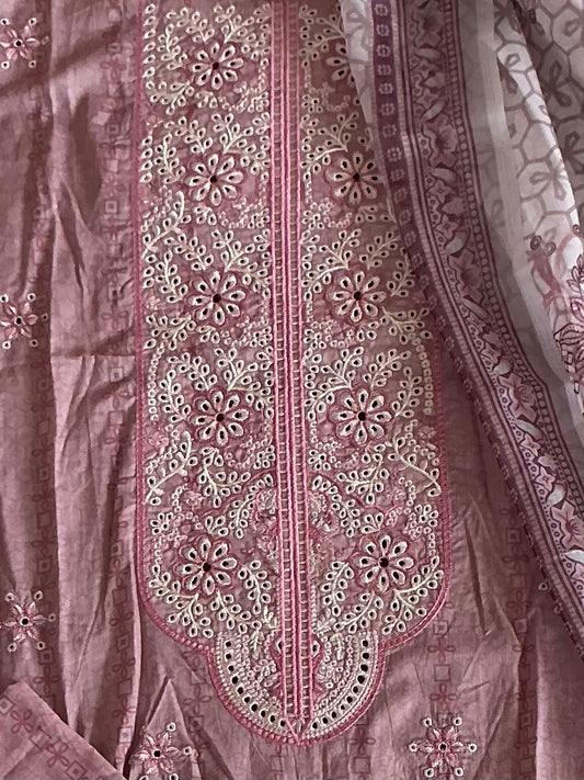 Turquoise Floral Printed Pakistani lawn suit with beautiful embroidered patches..