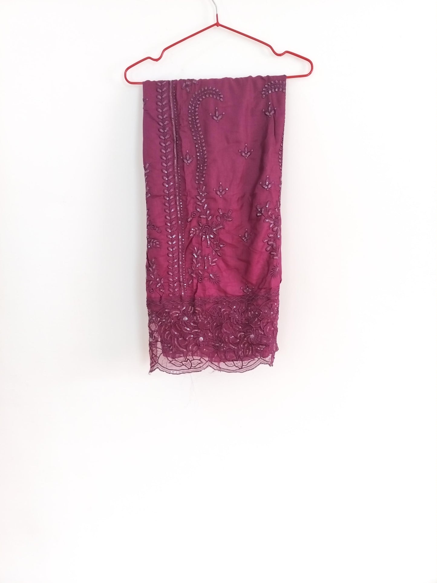 Royal Plum Embroidered 3 pc Suit Set with Floral Printed Dupatta  Description..