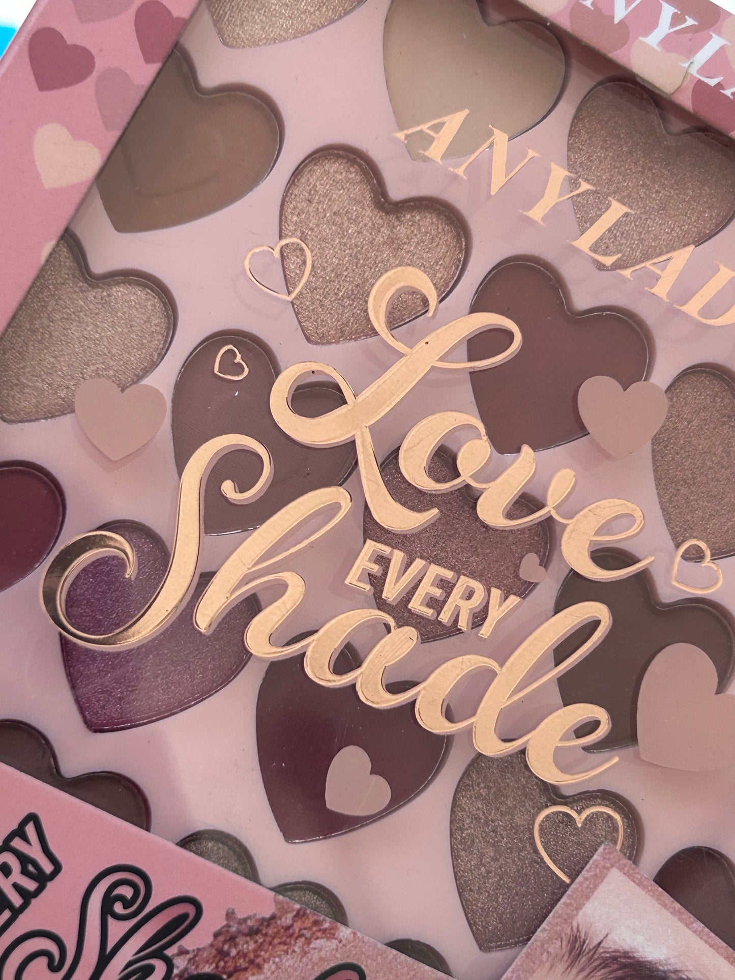 Eyeshadow palette